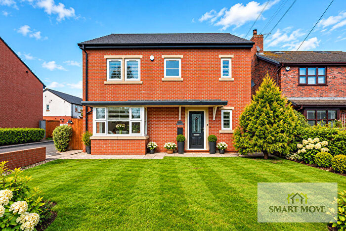4 Bedroom Detached House For Sale In Moss Lane, Hesketh Bank, Preston, PR4