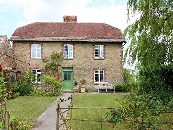 4 Bedroom Detached House To Rent In **Available Mid January **, BA9