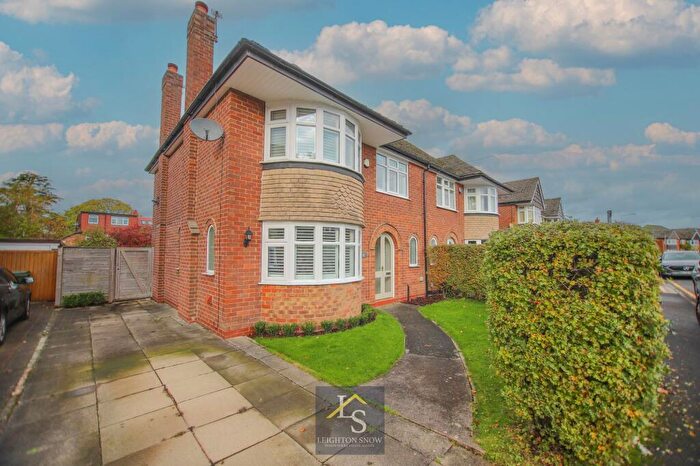 3 Bedroom Semi-Detached House For Sale In Whitehaven Road, Bramhall, SK7