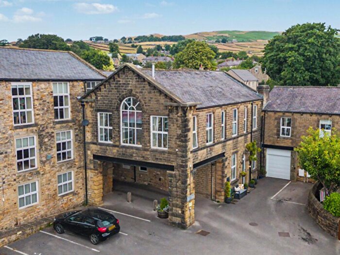 3 Bedroom Semi-Detached House For Sale In Cross Lane Court, Bradley, Keighley, BD20
