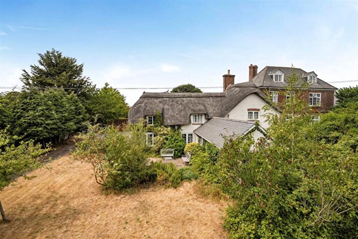 4 Bedroom Semi-Detached House For Sale In Farringdon, Exeter, EX5