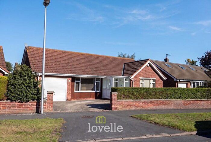 3 Bedroom Detached Bungalow For Sale In Nicholson Road, Healing, DN41