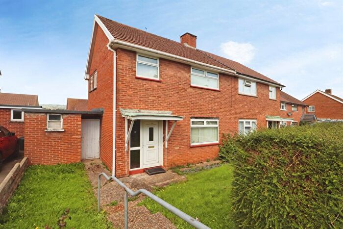 3 Bedroom Semi-Detached House For Sale In Washford Avenue, Llanrumney, Cardiff, CF3