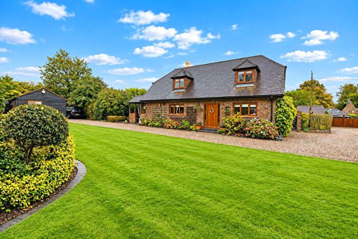 5 Bedroom Detached House For Sale In Goddington Lane, Maidstone, ME17