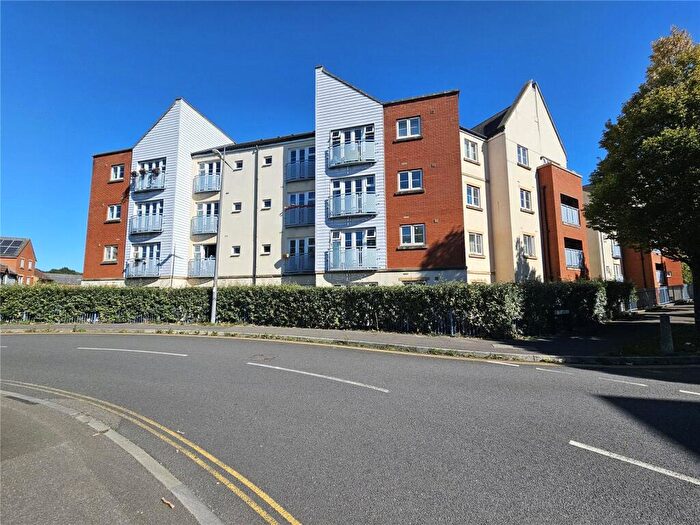 2 Bedroom Apartment To Rent In Arnold Road, Mangotsfield, Bristol, BS16