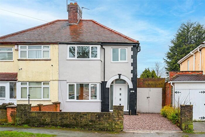 3 Bedroom Semi-Detached House For Sale In Norbury Road, Fallings Park, Wolverhampton, West Midlands, WV10