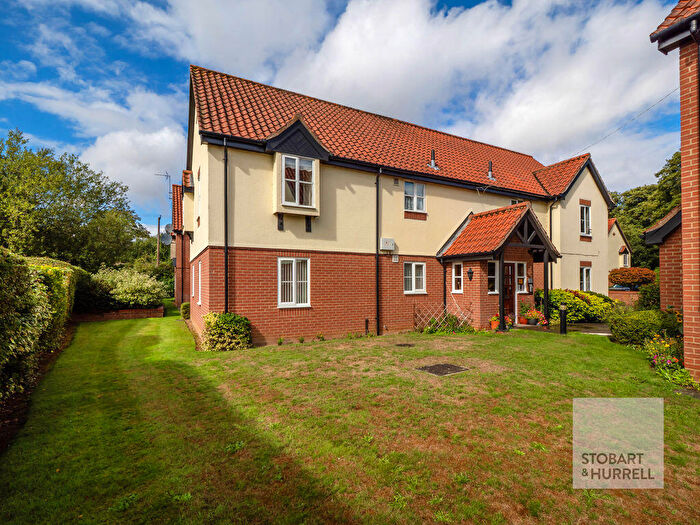 2 Bedroom Flat For Sale In Bridge Broad Close, Wroxham, Norfolk, NR12