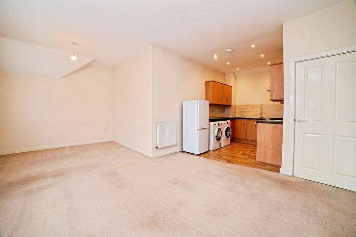 2 Bedroom Flat For Sale In Elevation Place, Eastwood, Nottingham, NG16