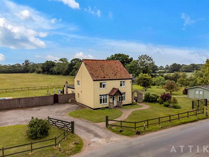 3 Bedroom Detached House For Sale In Top Road, Ilketshall St. Andrew, Beccles, NR34