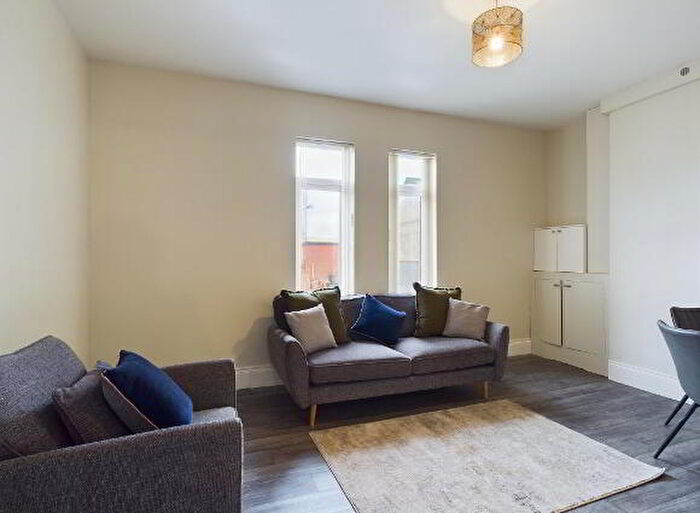 2 Bedroom Apartments To Rent In Apt, Newtownards Road, Belfast, BT4
