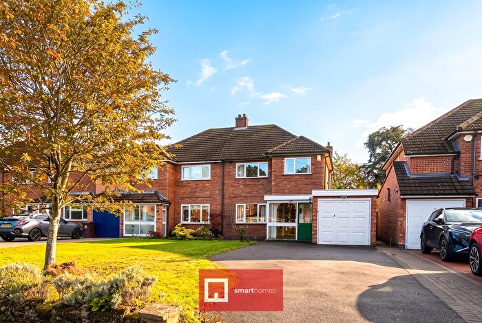 3 Bedroom Semi-Detached House For Sale In Neville Road, Shirley, B90