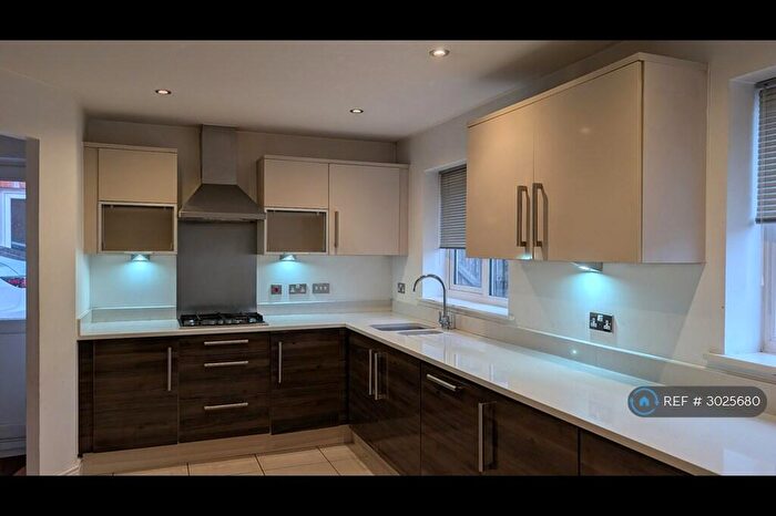 4 Bedroom Detached House To Rent In Linnet Avenue, Amersham, HP6