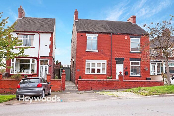 3 Bedroom Semi-Detached House For Sale In Audley Road, Newcastle, ST5
