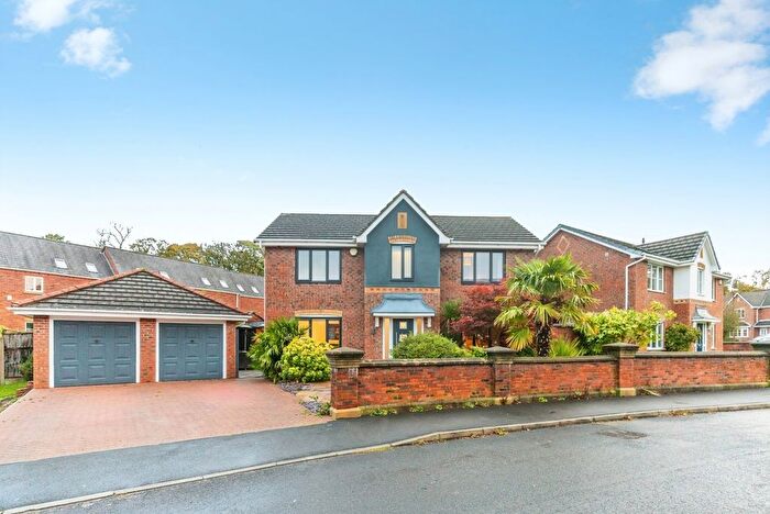 4 Bedroom Detached House For Sale In Capesthorne Drive, Chorley, Lancashire, PR7