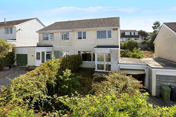 3 Bedroom Semi-Detached House For Sale In Grenville Avenue, Teignmouth, TQ14