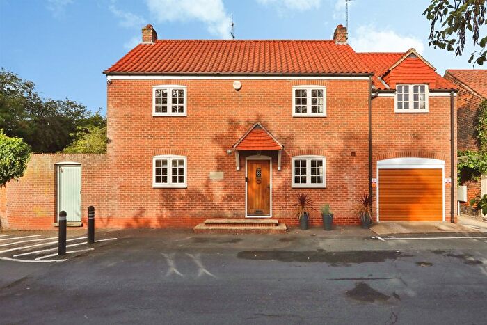 4 Bedroom Detached House For Sale In Church Street, Bawtry, Doncaster, DN10