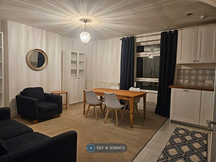 1 Bedroom Flat To Rent In Sydenham Hill, Bristol, BS6