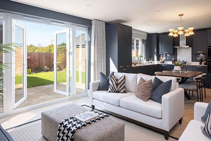 4 Bedroom Detached House For Sale In "Cambridge" At Kiln Way, Gillingham, SP8