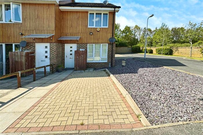 2 Bedroom End Of Terrace House To Rent In Whiting Crescent, Faversham, Kent, ME13