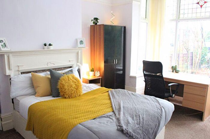1 Bedroom House Of Multiple Occupation To Rent In Somerset Road, Bolton, BL1