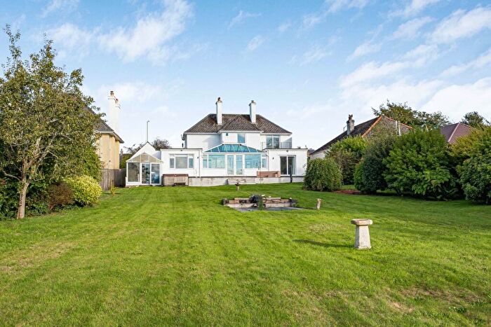 5 Bedroom House For Sale In Callington, PL17