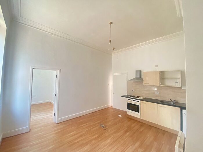1 Bedroom Flat To Rent In Grange Mount, Wirral, CH43
