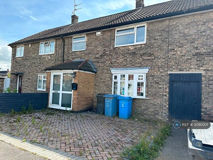 4 Bedroom Terraced House To Rent In Stonebridge Avenue, Hull, HU9