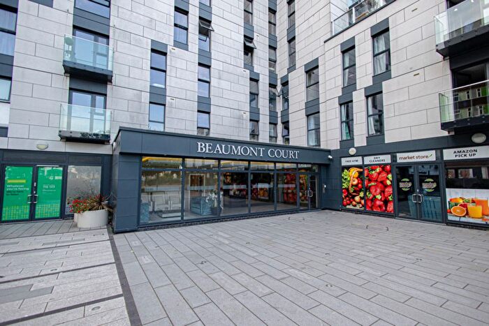 2 Bedroom Flat For Sale In Victoria Avenue, Southend-On-Sea, SS2
