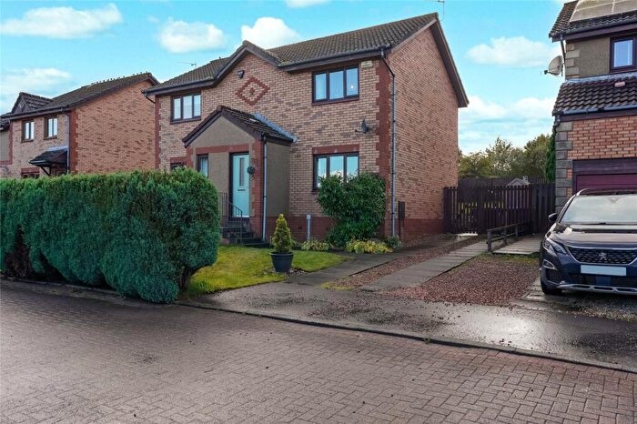 2 Bedroom Semi-Detached House For Sale In Barony Place, Cumbernauld, Glasgow, North Lanarkshire, G68