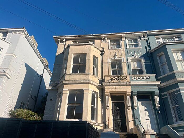 1 Bedroom Flat To Rent In Stockleigh Road, St Leonards On Sea, TN38