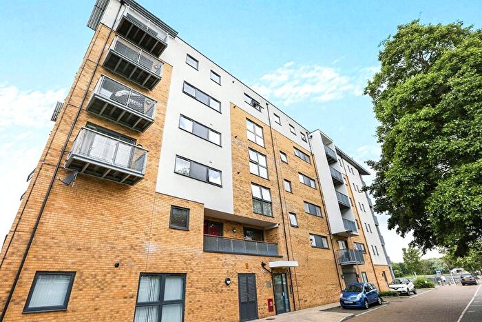 2 Bedroom Flat To Rent In Southmere Drive, London, SE2