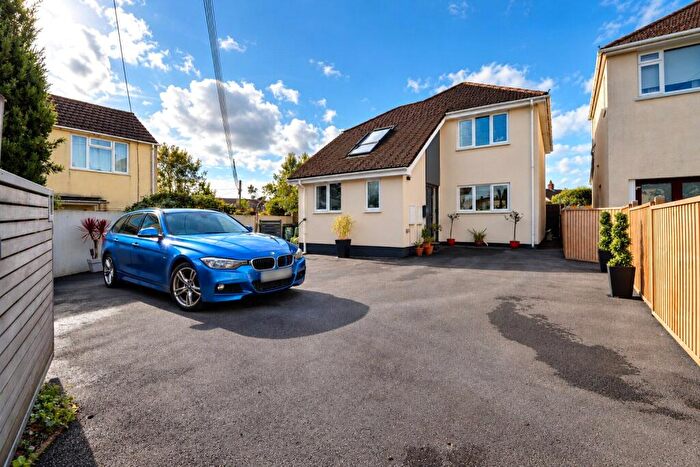 3 Bedroom Detached House For Sale In Lynhurst Avenue, Sticklepath, Barnstaple, Devon, EX31