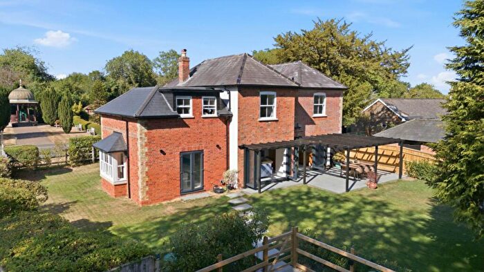 5 Bedroom Detached House For Sale In Stoke Row, Henley-on-Thames, RG9