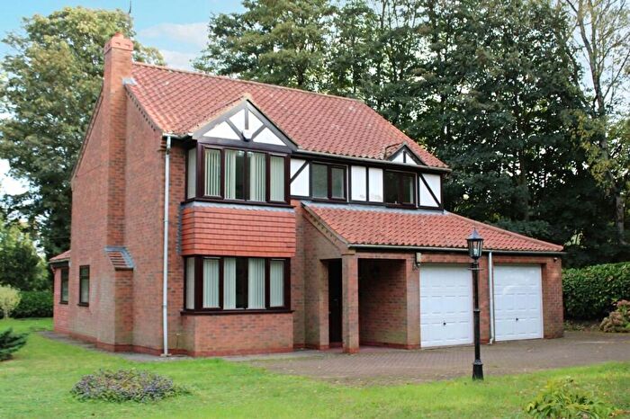 4 Bedroom House For Sale In Kirton Road, Greetwell, DN20