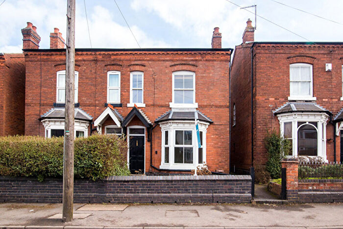 3 Bedroom Semi-Detached House To Rent In Metchley Lane, Harborne, Birmingham, B17