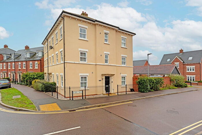 4 Bedroom Town House For Sale In Bede Walk, Great Denham, Bedford, Bedfordshire, MK40