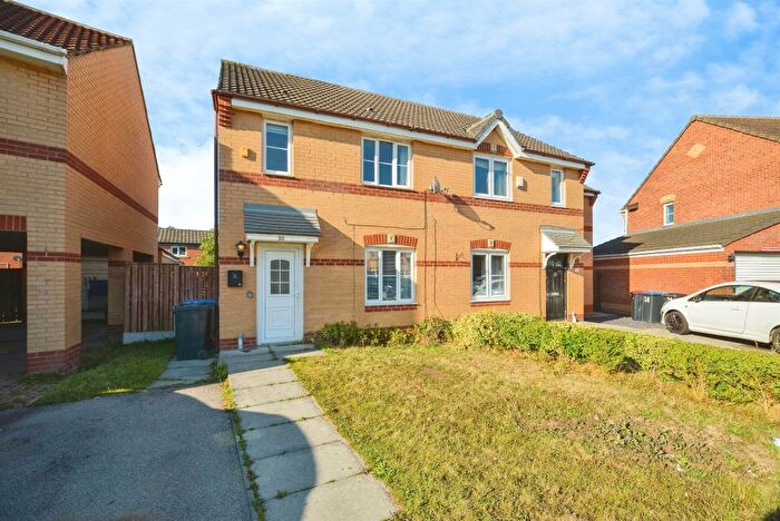 3 Bedroom Semi-Detached House For Sale In Farthingale Way, Hemlington, Middlesbrough, TS8