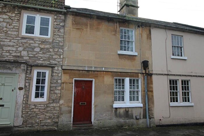 2 Bedroom Semi-Detached House To Rent In Foghamshire, Chippenham, SN15
