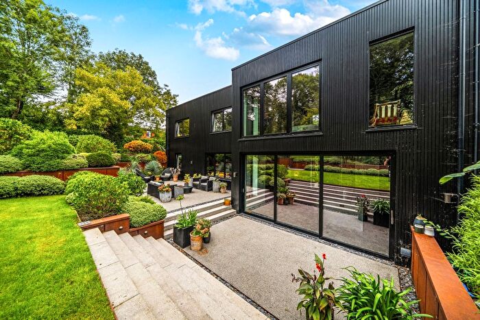 5 Bedroom Detached House To Rent In Alders Road, Reigate, RH2
