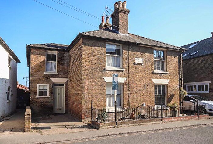 3 Bedroom Character Property For Sale In Moat Sole, Sandwich - Offers In Excess Of £, CT13