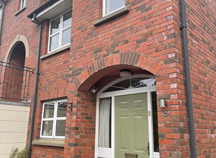 3 Bedroom Semi-Detached House To Rent In Ardenlee Rise, Belfast, BT6