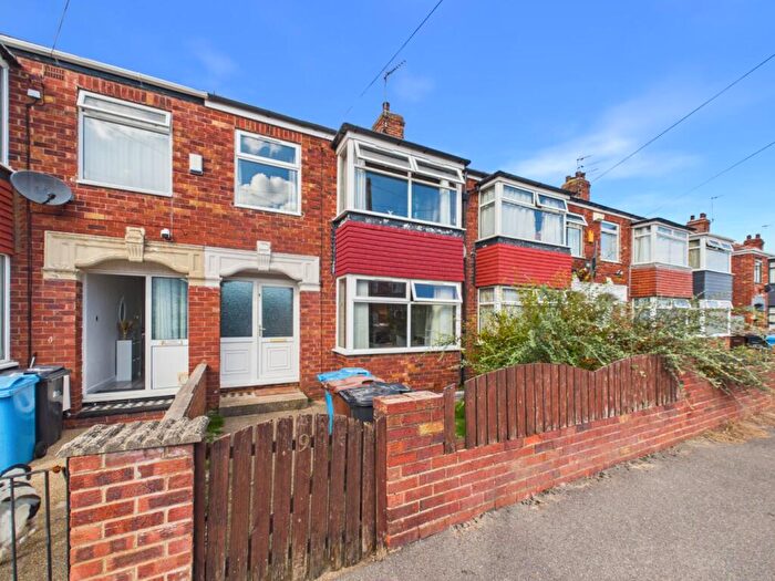3 Bedroom Terraced House For Sale In Westgarth Avenue, Hull, East Riding Of Yorkshire, HU6