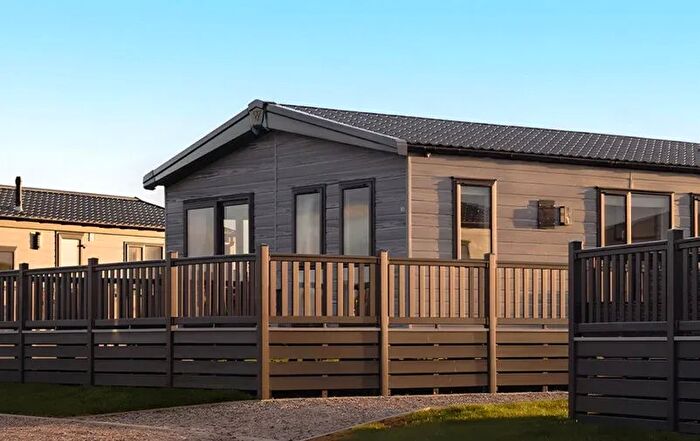 2 Bedroom Lodge For Sale In Padstow, PL28