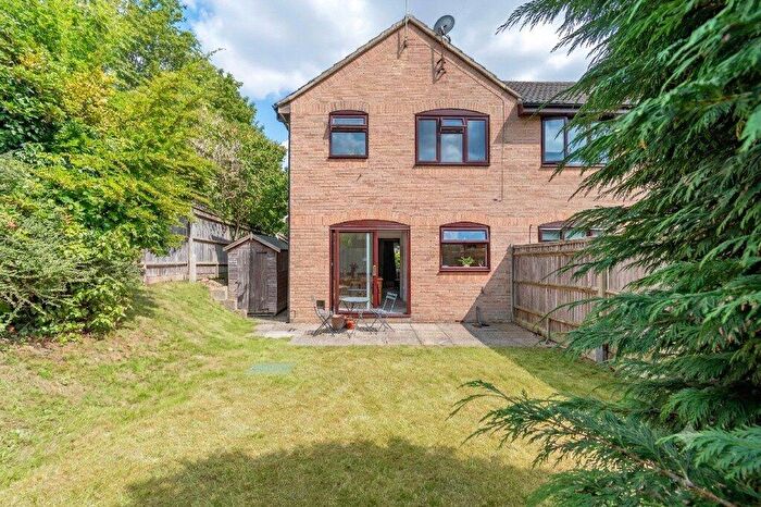 3 Bedroom Semi-Detached House For Sale In Dines Way, Hermitage, Thatcham, Berkshire, RG18