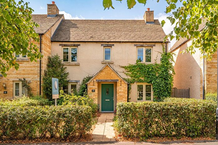 3 Bedroom End Of Terrace House For Sale In Roseblade Walk, Tetbury, GL8