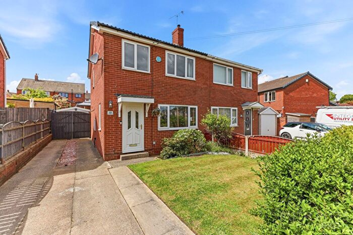 3 Bedroom Semi-Detached House For Sale In Beech Crescent, Castleford, WF10