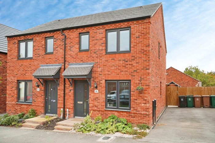 3 Bedroom Semi-Detached House For Sale In Bombadil Way, Church Gresley, Swadlincote, Derbyshire, DE11