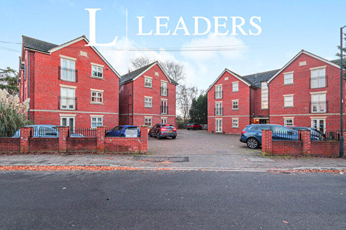 2 Bedroom Flat To Rent In Carr Lane, Bessacarr, Doncaster, DN4