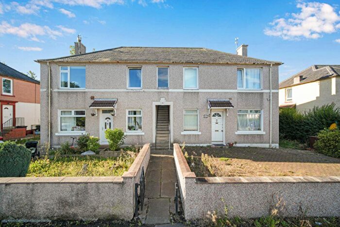2 Bedroom Flat For Sale In / Stenhouse Place West, Stenhouse, Edinburgh, EH11