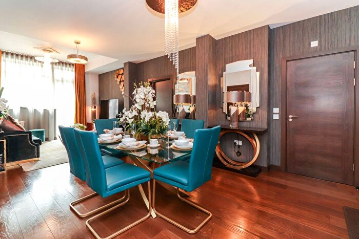 2 Bedroom Flat For Sale In Korda House, Uxbridge, UB9